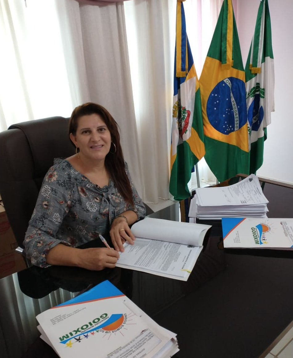 Dra. Flávia Viana assume direção executiva da Escola Judiciária Eleitoral  do Paraná — Tribunal Regional Eleitoral do Paraná